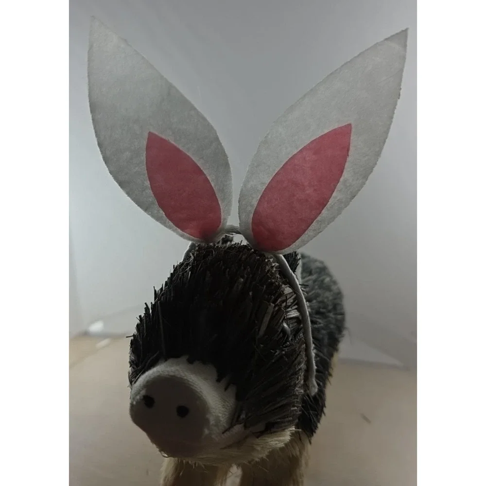 Easter Brown White Wood Bristle Pig with Rabbit Bunny‎ Ears 5 x 7 x 3